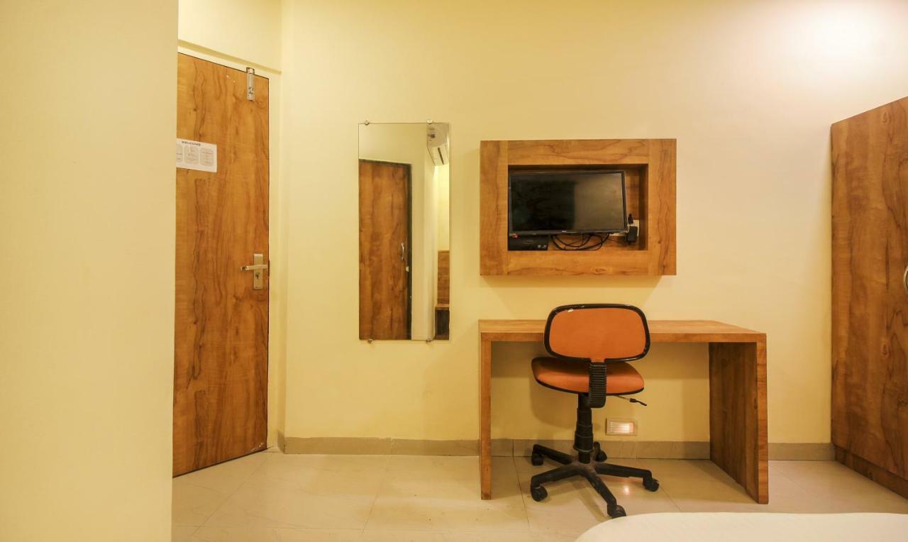 Tiba Hotel Mumbai Eksteriør bilde