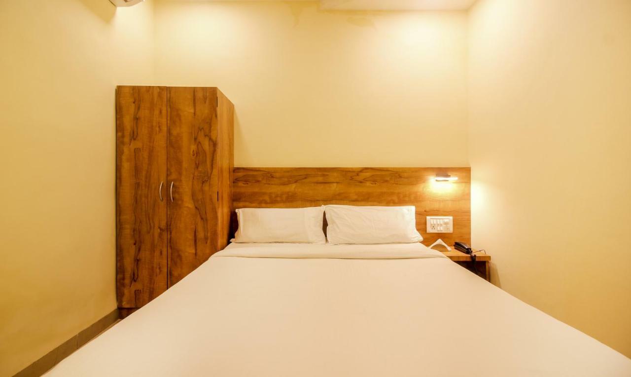 Tiba Hotel Mumbai Eksteriør bilde