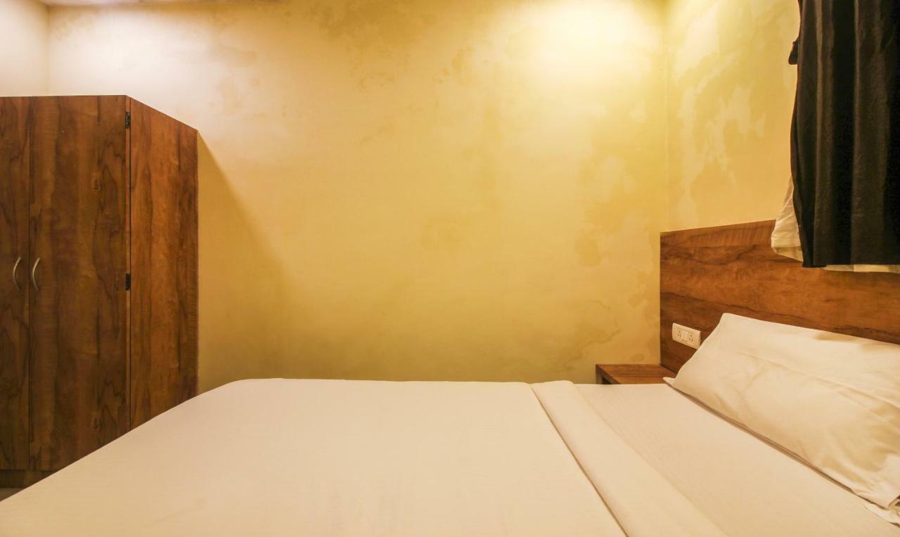 Tiba Hotel Mumbai Eksteriør bilde