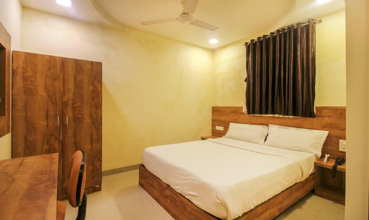 Tiba Hotel Mumbai Eksteriør bilde
