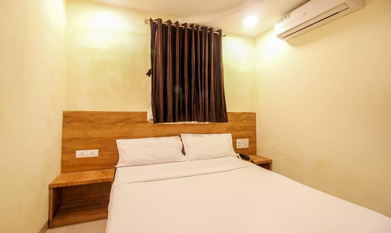 Tiba Hotel Mumbai Eksteriør bilde