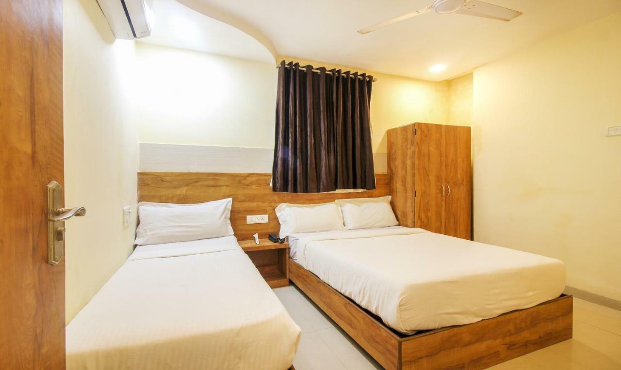 Tiba Hotel Mumbai Eksteriør bilde